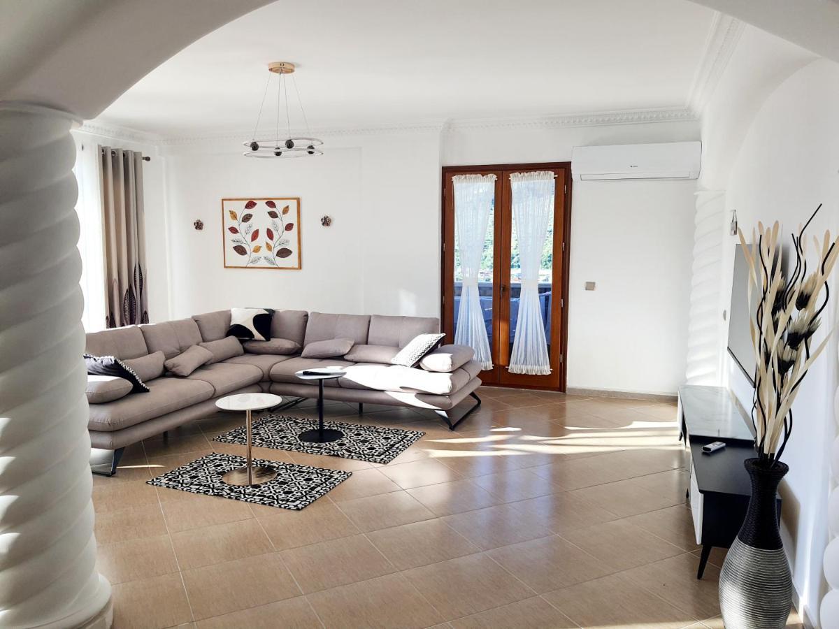 Magnolia Luxury Penthouse Lejlighed Berat Eksteriør billede